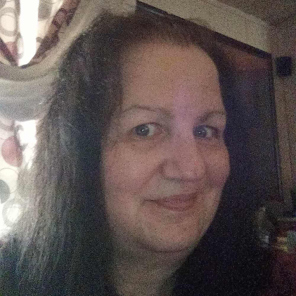 Meet your Posher, Marianne
